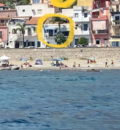 Casa Nicole Fronte Mare Nyaraló Giardini Naxos