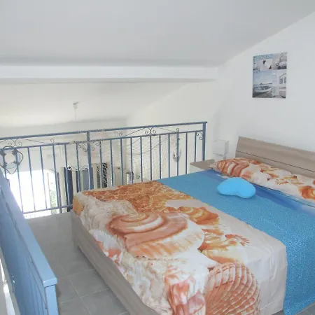 Casa Nicole Fronte Mare Nyaraló Giardini Naxos