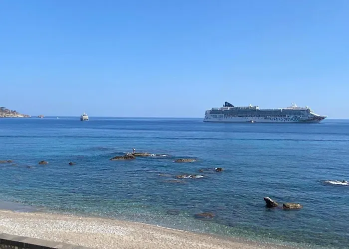 Casa Nicole Fronte Mare Semesterbostad