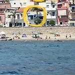 Casa Nicole Fronte Mare بيت للعطل جيارديني ناكسوس