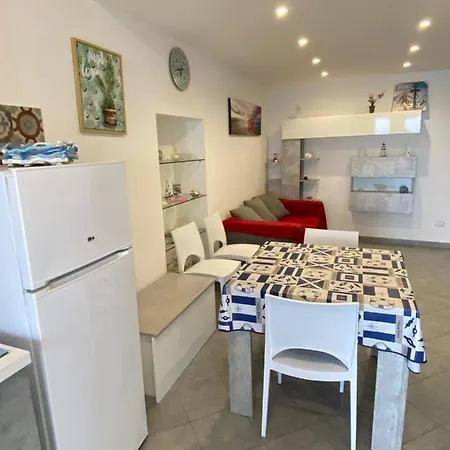 Casa Nicole Fronte Mare Hébergement de vacances *