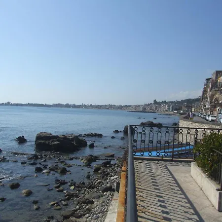 Casa Nicole Fronte Mare *